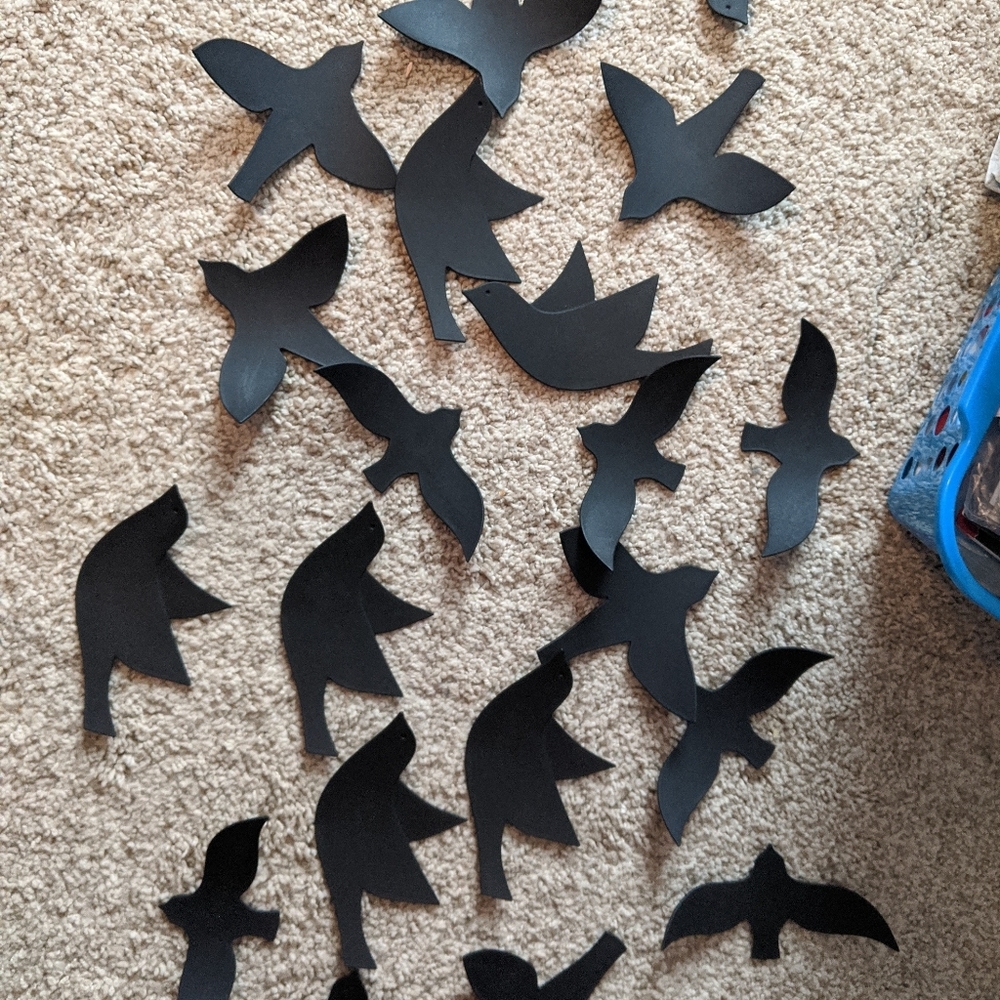 Umbra set of 20 plastic birds // Wall Decor